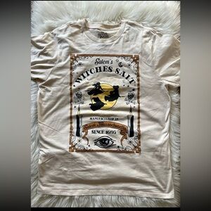 Disney Hocus Pocus Halloween Graphic Tee Shirt  Women’s Sz  XL. NEW
